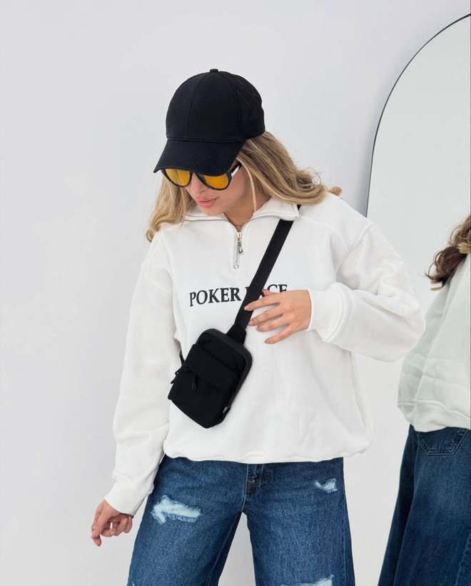 استایل اسپرت زنانه با دورس نیمزیپ پوکر